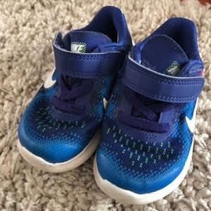 Kids nike free - size 5